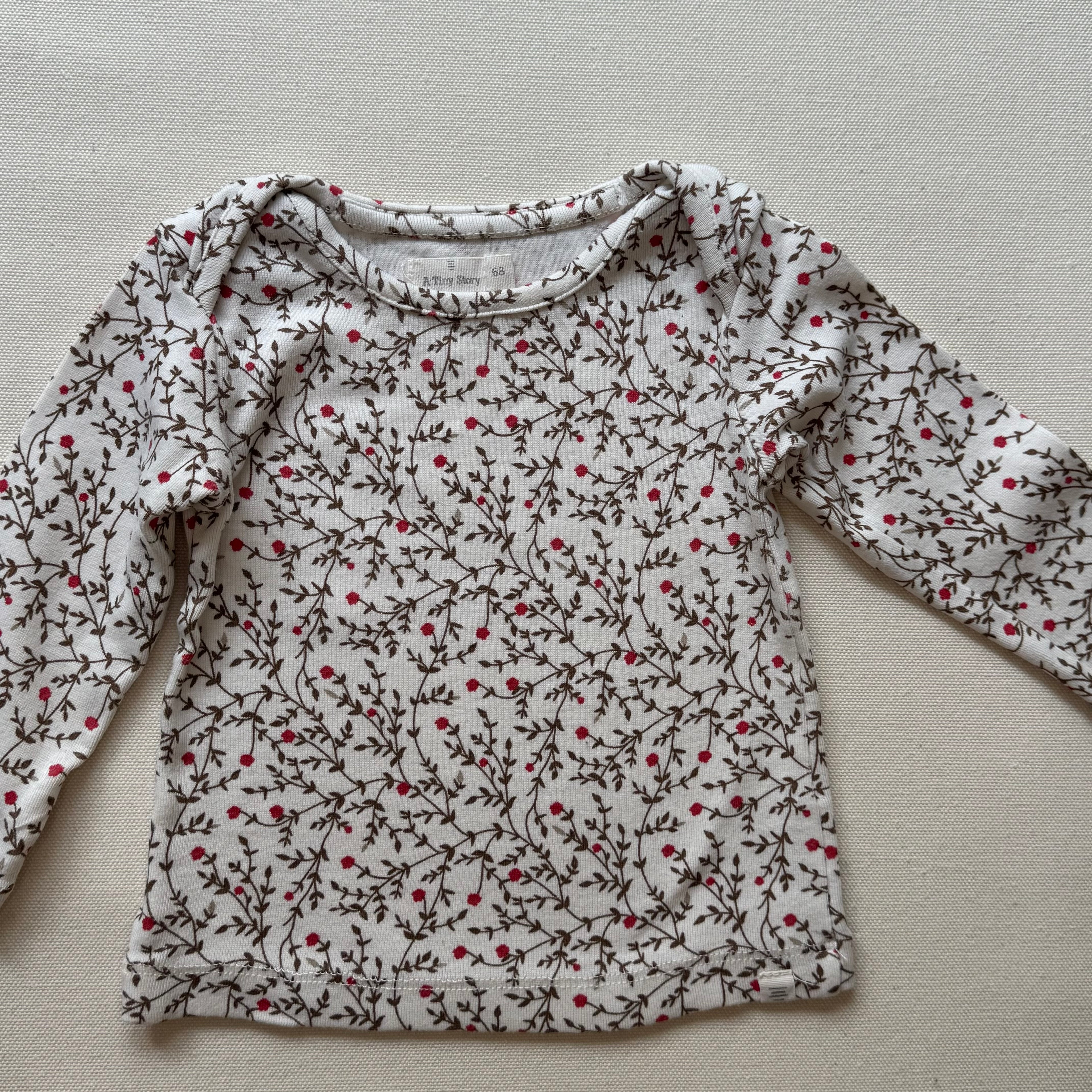 Pull A Tiny Story 6 mois
