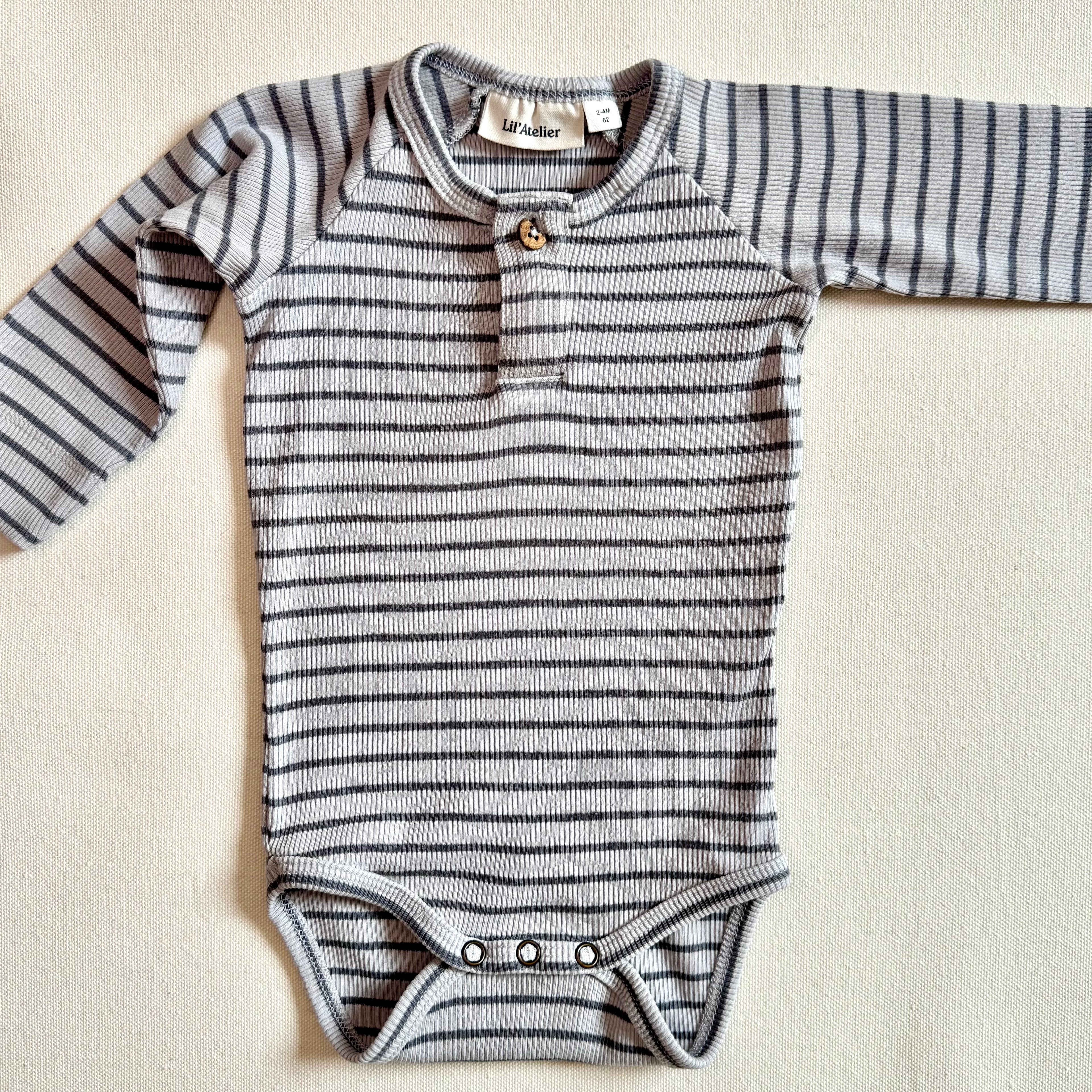 Body Lil' Atelier 2-4 mois